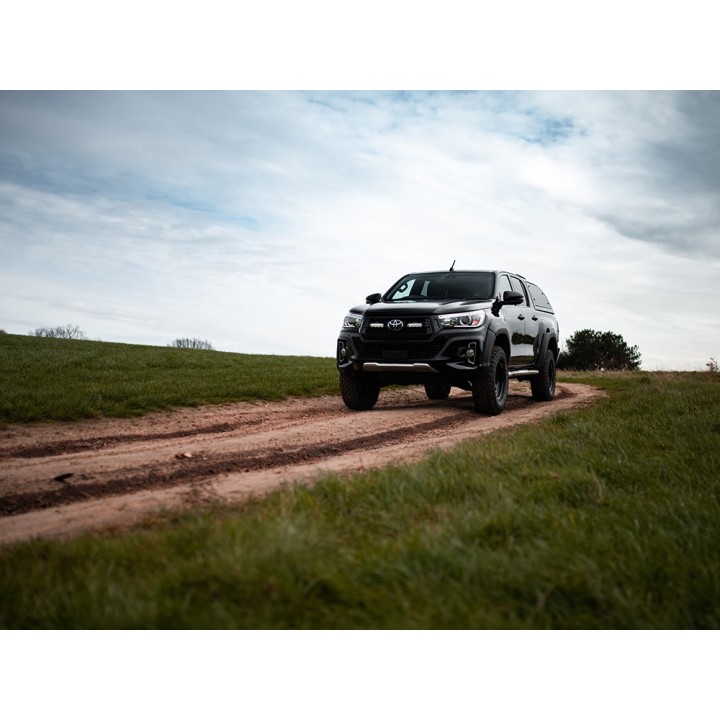 Zestaw dwóch lamp LAZER ST4 Evolution - Toyota Hilux