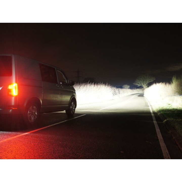 Zestaw dwóch lamp LAZER TRIPLE-R 750 (Gen2) - VW T6.1 (2019