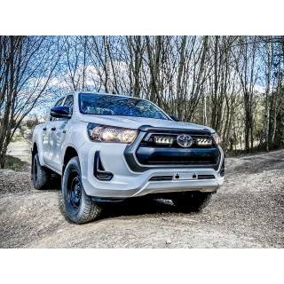 Zestaw dwóch lamp LAZER TRIPLE-R 750 (Gen2) - Toyota Hilux